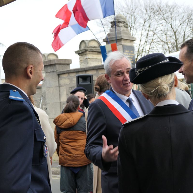 Pierre Fond votre maire sortant se représente aux élections municipales de SARTROUVILLE le 15 et 22 mars 2026